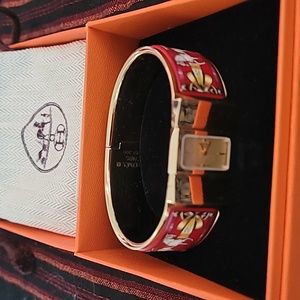 Hermes beautiful loquet Red Enamel Cloisonne bangle quartz watch
